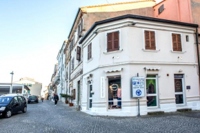 Camera Sassi Neri - Sirolo, camera nel centro del paese